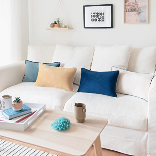 Decorative Throw Pillow Covers Cushion Cases (4 Count)