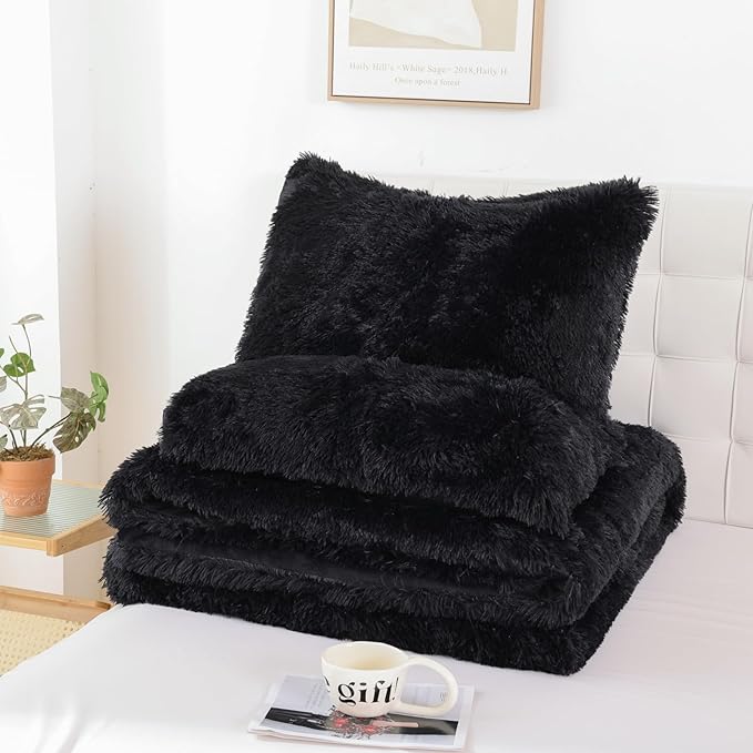 Smoofy Fluffy Queen Comforter Set, Faux Fur Black Comforter Set Queen Size, Luxury Fuzzy Bedding Set, Soft Shaggy Bed Set for All Season, 3 Pieces - 1 Comforter & 2 Pillowcases