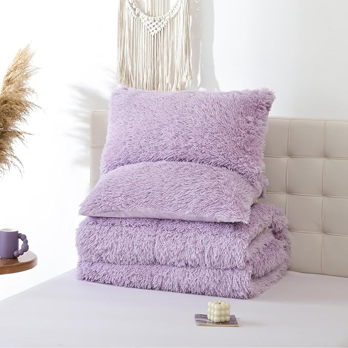 Smoofy Fluffy King Size Comforter Set, Faux Fur Comforter Set, Luxury Fuzzy King Bedding Set, Soft Shaggy Bed Set for All Season, 3 Pieces - 1 Comforter & 2 Pillowcases, Lavender Purple