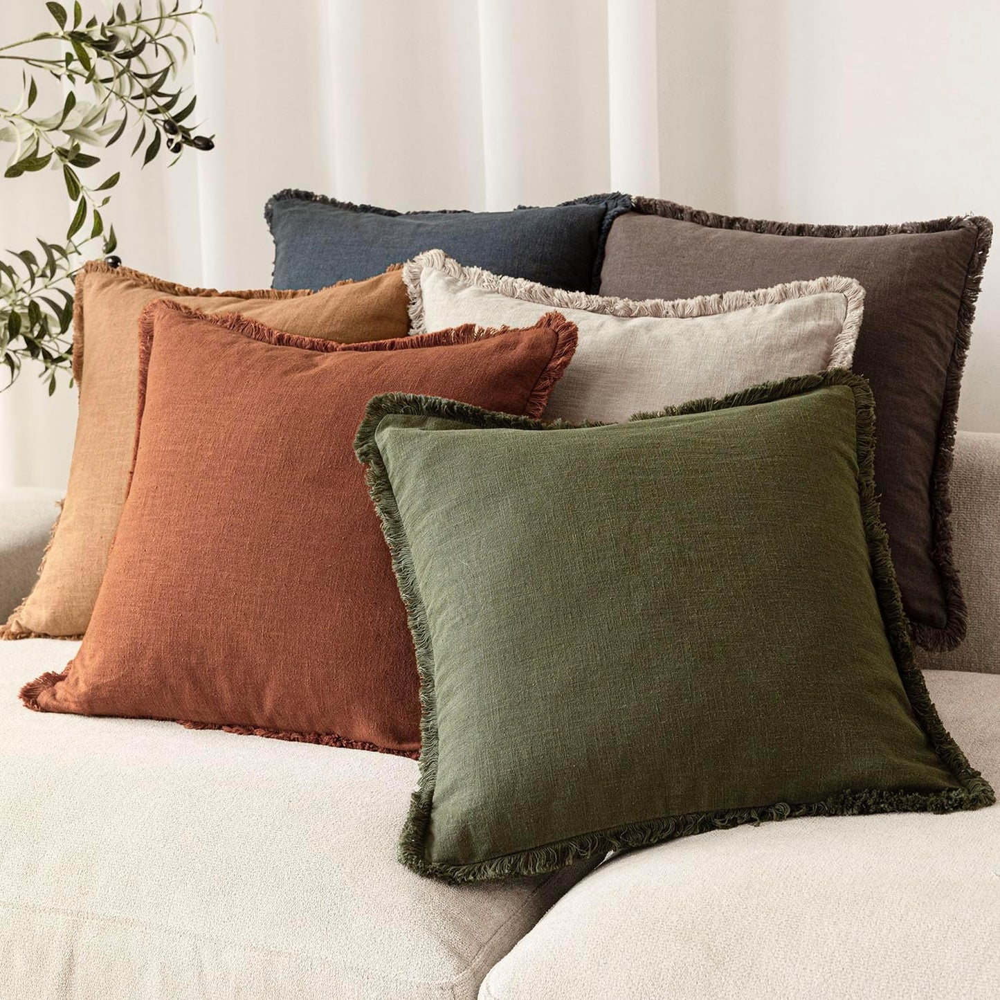 Foindtower Set of 2 Decorative Linen Fringe Lumbar Throw Pillow Covers Farmhouse Cushion Cover with Tassels Accent Pillowcase for Couch Sofa Bed Living Room Home Decor,12×20 Inch,Autumn Rust Orange