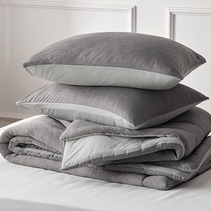 Bedsure Queen Comforter Set - Cooling and Warm Bed Set, Light Grey Reversible Bedding for All Season, 3 Pieces, 1 Queen Size Comforter (88"x88") and 2 Pillow Cases(20"x26")