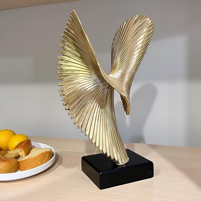 Modern Abstract Eagle Decorative Sculpture, Dining Living Room Desk Decor,Geometric Home Decor Statues,Shelf Top Decor Aesthetics, Coffee Tables or Office Shelves(Golden)