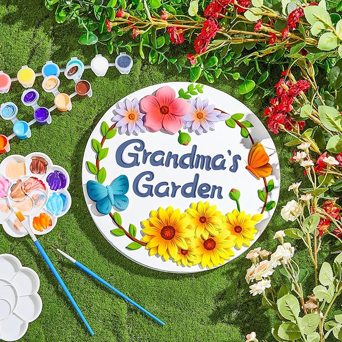 Juexica DIY 9.5 Inch Grandma's Garden Stepping Stone, Woman Gifts for Mom, Paint You Own Garden Stepping Stones, Woman Gifts for Nana,Stepping Stones(Grandma,9.5 Inch)