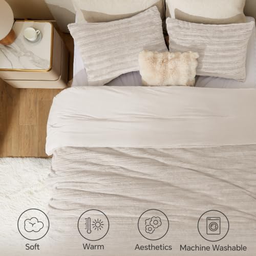 Faux Fur Queen Comforter Set