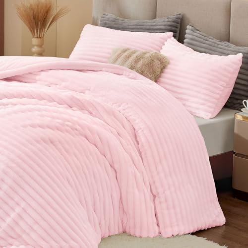 Fleece Queen Comforter Set