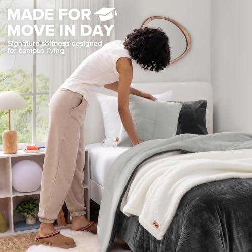 Remina Twin Comforter Set