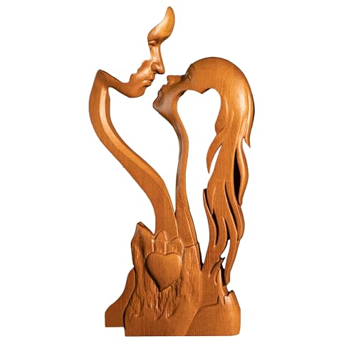 Wooden Kissing Couple Ornament