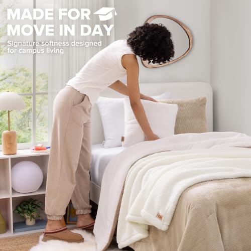 Remina Twin Comforter Set