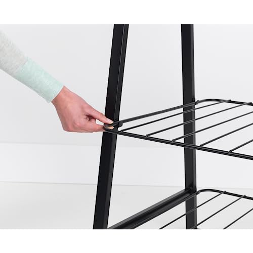 Linn Clothes Rack