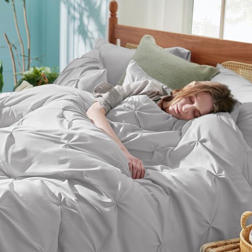 7 Piece Queen Comforter Set & Sheet Set