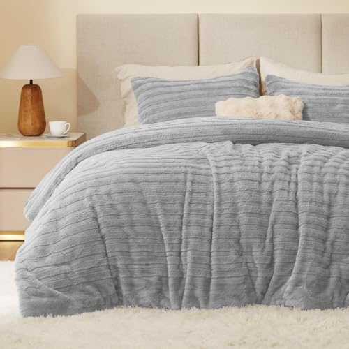 Faux Fur Queen Comforter Set