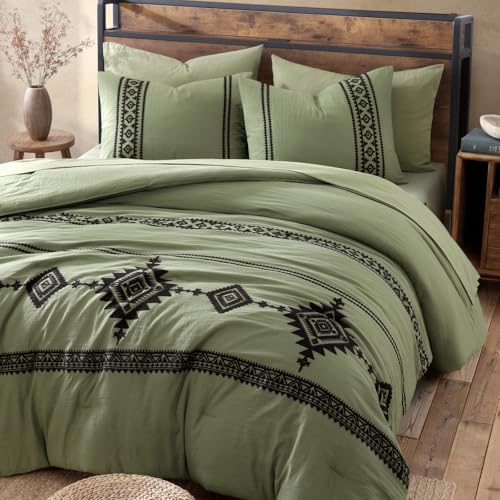 Embroidery King Size Comforter Set 7 Pieces Western Bed in a Bag