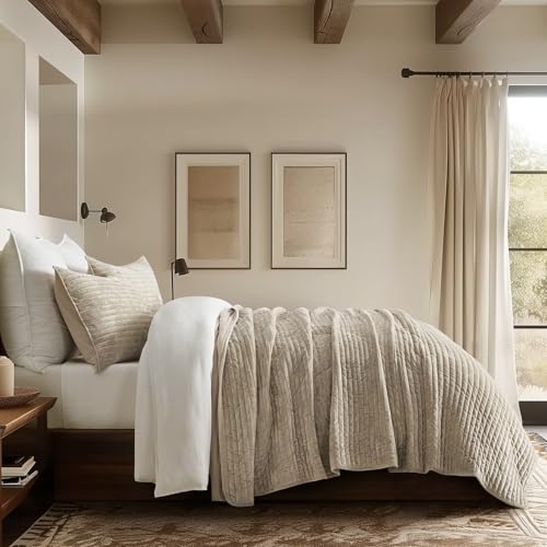 Stripe Channel Luxury Velvet Quilt Set Queen Size