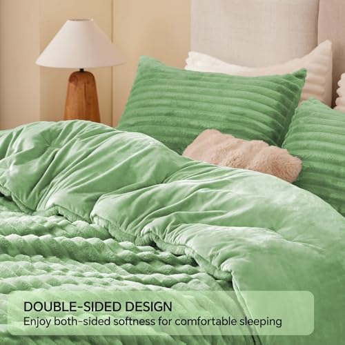 Fleece California King Comforter Set