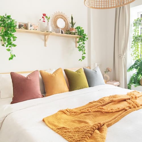 Decorative Throw Pillow Covers Cushion Cases (4 Count)