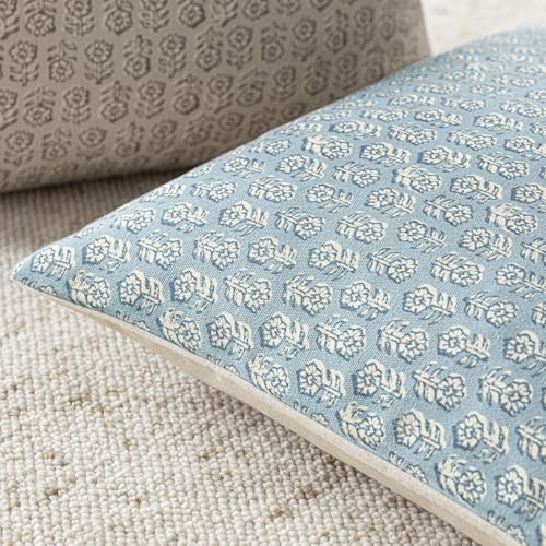 Decorative Floral Print Throw Pillow Covers 22×22 Inch (2 Count)