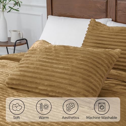Fleece Full Comforter Set