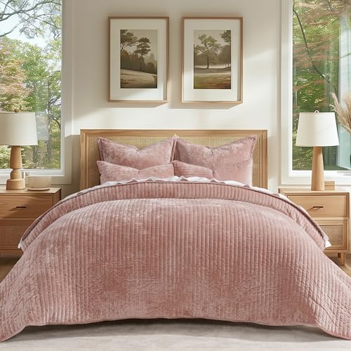 Stripe Channel Luxury Velvet Quilt Set Queen Size