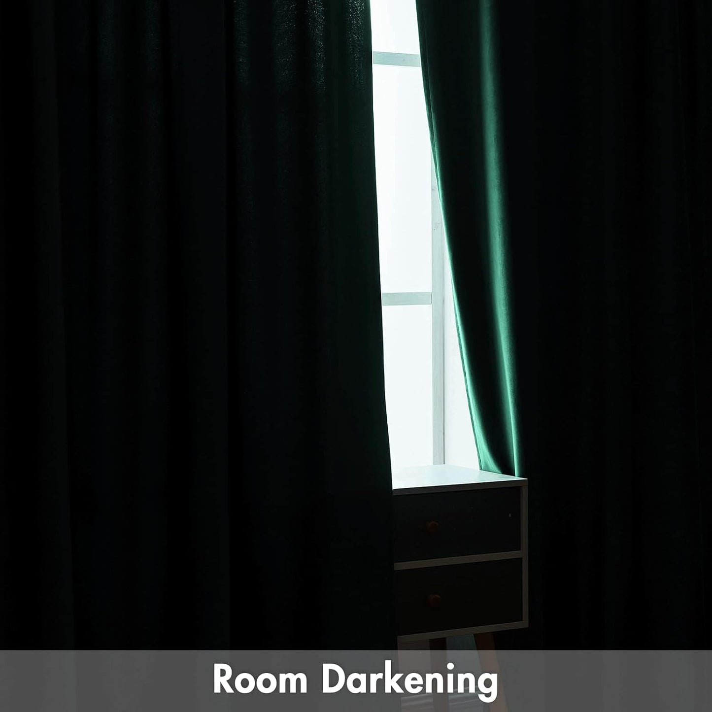 MIULEE Dark Green Velvet Curtains Thermal Insulated Blackout Curtain Christmas Emerald Green Drapes for Bedroom Living Room Darkening 72 Inches Long Curtains Panels Rod Pocket Set of 2