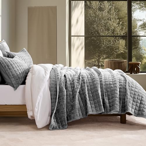 Channel Box Stitch Velvet Quilt Set Twin