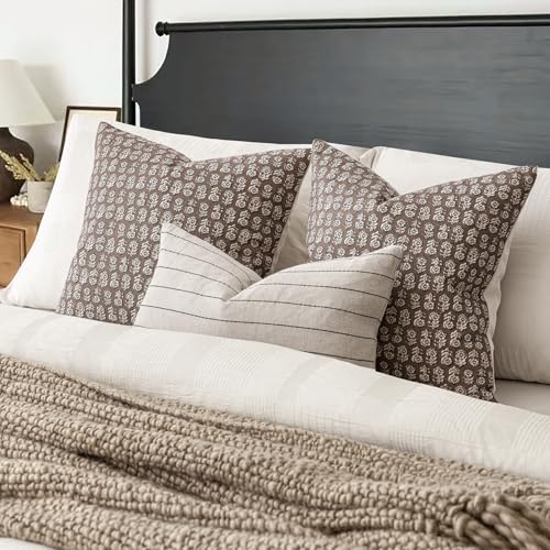 Decorative Floral Print Throw Pillow Covers 24×24 Inch (2 Count)