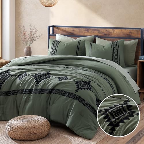 Embroidery King Size Comforter Set 7 Pieces Western Bed in a Bag