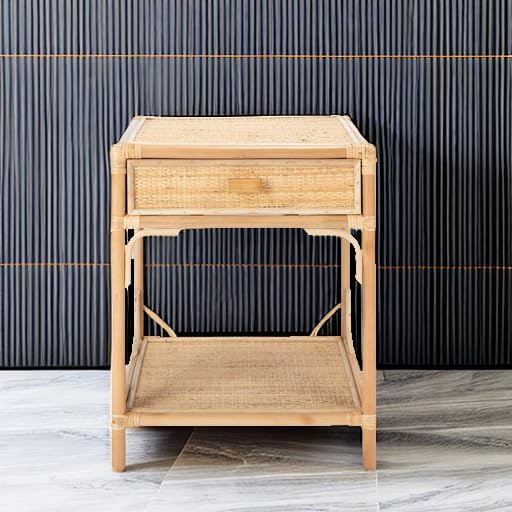 SAFAVIEH Home Collection – Roya Natural Nightstand with Drawer & Shelf, Coastal Accent Table, Bamboo-Style Frame & Rattan Drawer (NST4005A)