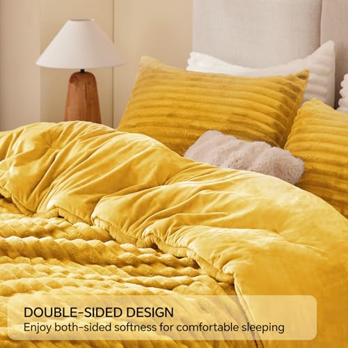 Fleece Queen Comforter Set