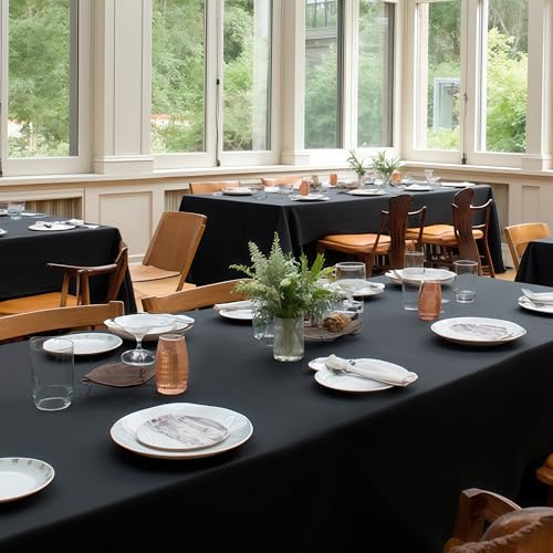 Black Tablecloths Rectangular (8 Count)