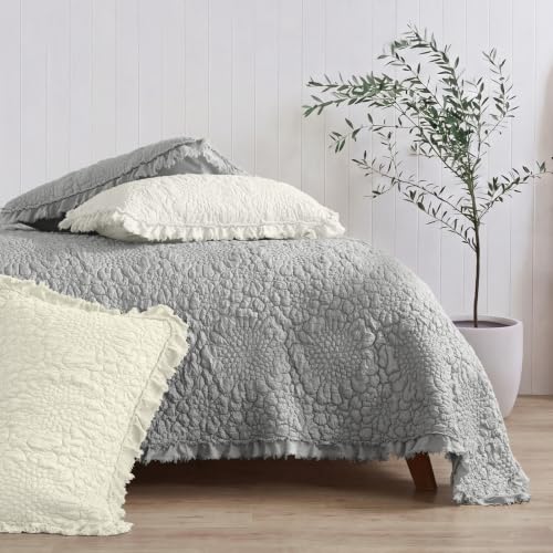 Dark Grey Ruffled Quilt Twin Size