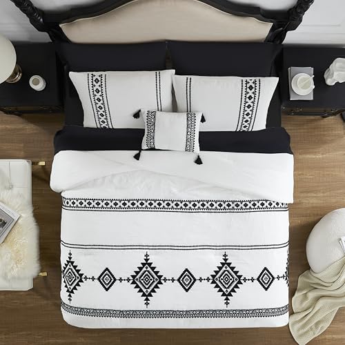 Embroidery King Size Comforter Set 7 Pieces White Bed in a Bag