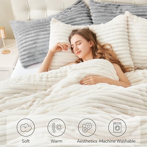 Fleece Twin Twin XL Comforter Set