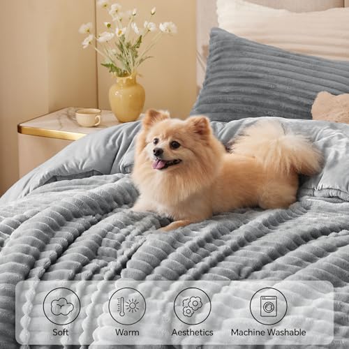 Fleece King Comforter Set