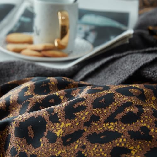 Leopard Print King Size Comforter Set Animal Cheetah Printed Comforter Soft Fluffy 3 Pieces Floral Lightweight Bedding Comforter with 2 Pillowcases Farmhouse Leopard Print Comforter Set King