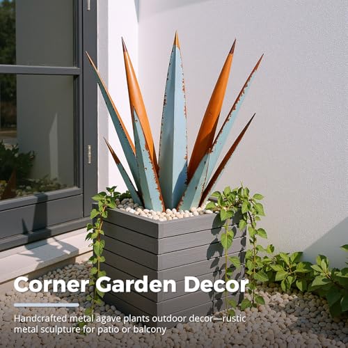 24” Metal Agave Plant Outdoor Decor