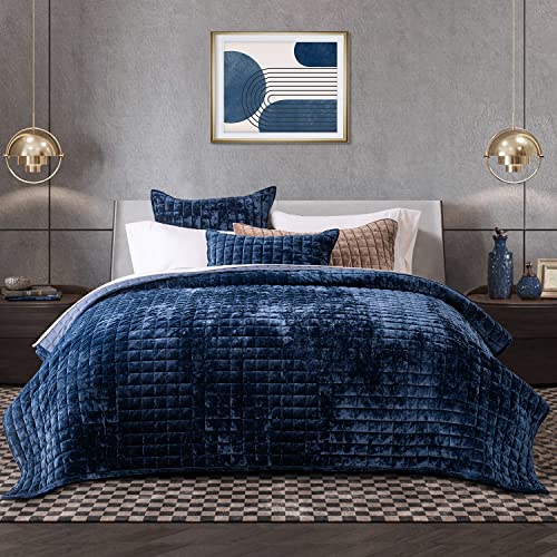 Channel Box Stitch Velvet Quilt Set