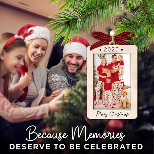 2025 Christmas Ornament Picture Frame