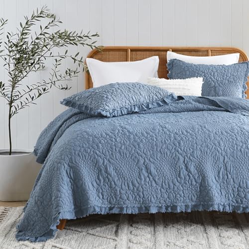 Blue Ruffled Quilt Queen Size