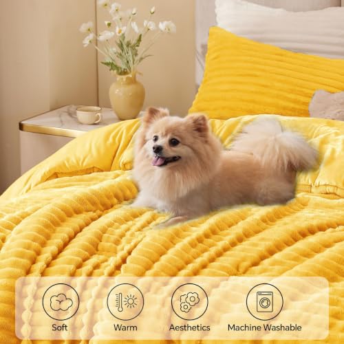 Fleece Full Comforter Set