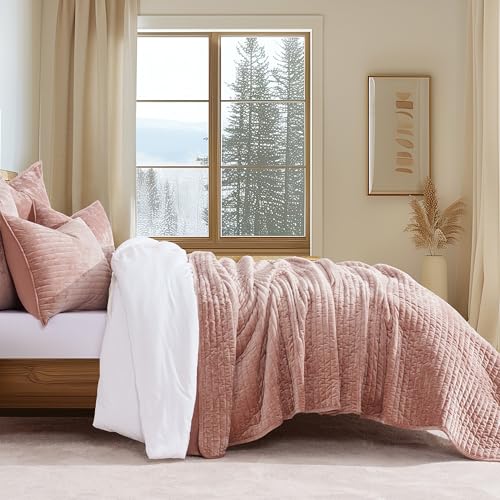 Stripe Channel Luxury Velvet Quilt Set Queen Size