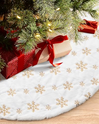 48 Inches Faux Fur Christmas Tree Skirt for Xmas Tree Holiday Party Decoration White Plush Gold Sequin Snowflake