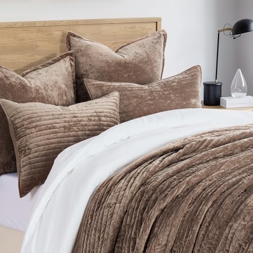 Oversized Velvet Quilt Set