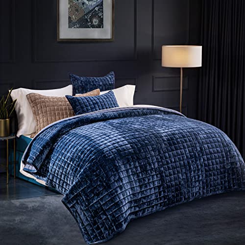Velvet Quilt Set