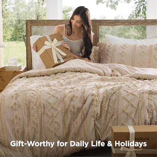 Tufted Boho Comforter Set Oversized Queen