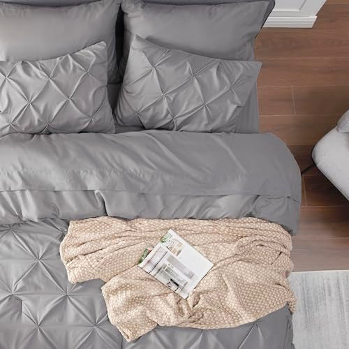 Twin Comforter Set & Sheet Set
