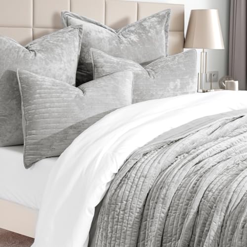Stripe Channel Luxury Velvet Quilt Set King Size