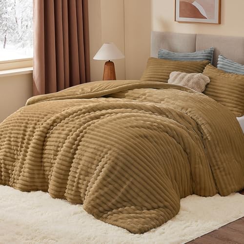 Fleece Full Comforter Set