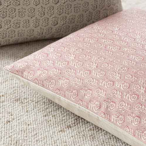 Decorative Floral Print Throw Pillow Covers 18×18 Light Pink (2 Count)