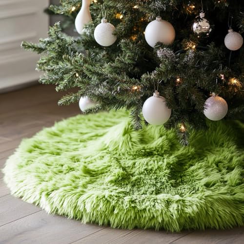 36 Inch Faux Fur Christmas Tree Skirt Green Plush Skirt for Merry Christmas Party Christmas Tree Decoration