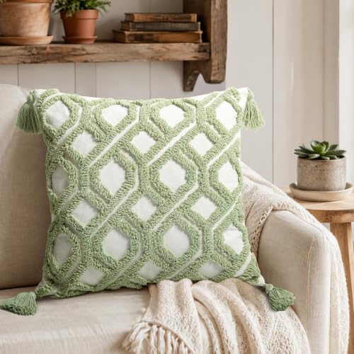Boho Pillow Covers 18X18 Inch Boho Tufted Throw Pillow Covers Decorative Tassels Cushion Cover Farmhouse Pillow Case for Couch Sofa Bed Living Room Bedroom